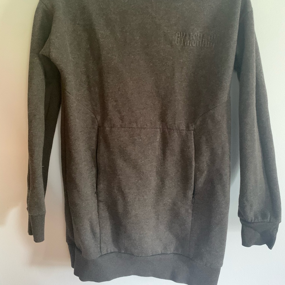 Gymshark women’s pullover sweatshirt